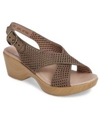 dansko jacinda sandal